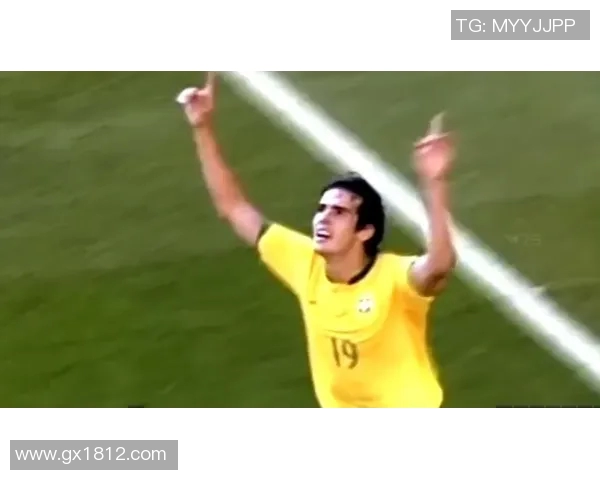 巴西足球传奇卡卡精美手办收藏品展现运动之美与激情