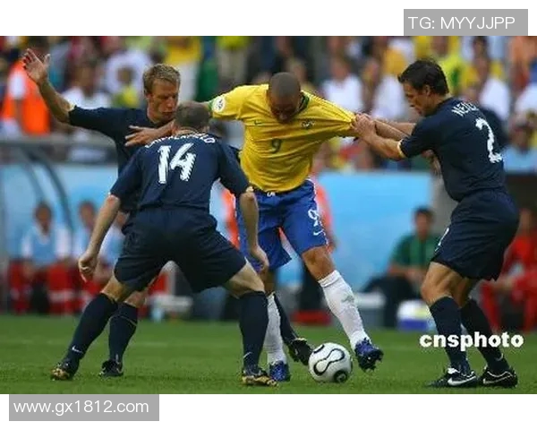 最近足球明星热度榜揭晓谁是当今足坛最受欢迎的球员 最近足球明星热度榜揭晓谁是当今足坛最受欢迎的球员