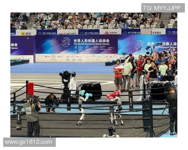 足球明星大赛机器人盛典揭幕科技与体育的完美结合引领未来赛事新潮流