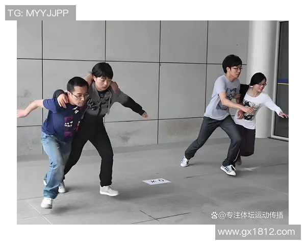 篮球明星踢腿技巧揭秘如何在比赛中提升你的运动表现与灵活性 篮球明星踢腿技巧揭秘如何在比赛中提升你的运动表现与灵活性